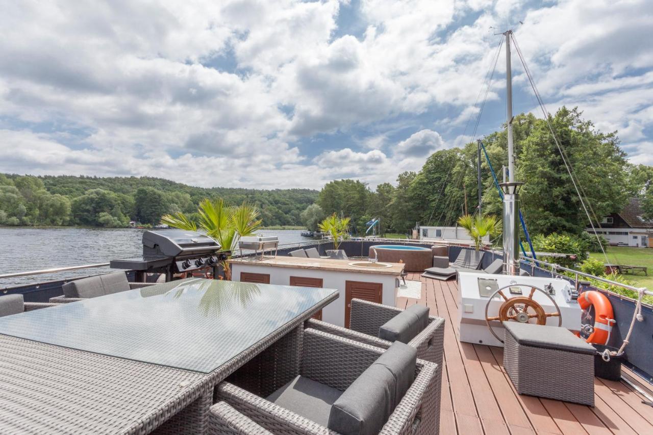 Hausboot Deluxe Hotell Berlin Exteriör bild